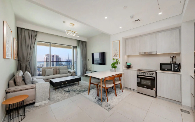 Seven Palm NH Collection Palm View Apartments