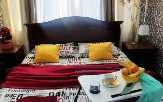 Квартира Уютная 2-к Недалеко от жд Вокзала