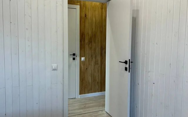 Частный дом Barn-House у леса с бассейном и банным чаном