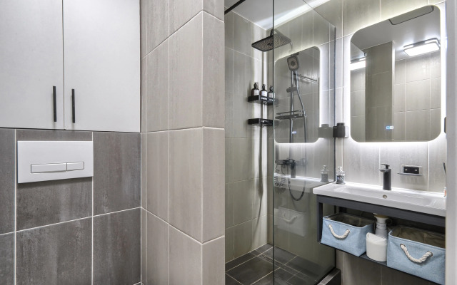 Апартаменты MyHomeYourHome на Ул Софьи Ковалевской Д 16