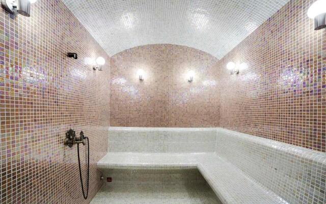 Holiday Inn Baku, an IHG Hotel