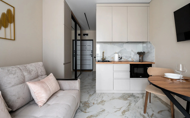 Апартаменты Студия Real с дизайнерским ремонтом