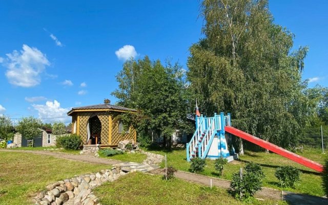 Sredizemye Guest House