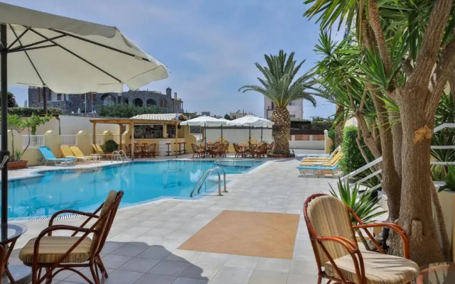 Cosmi Apartments Hotel