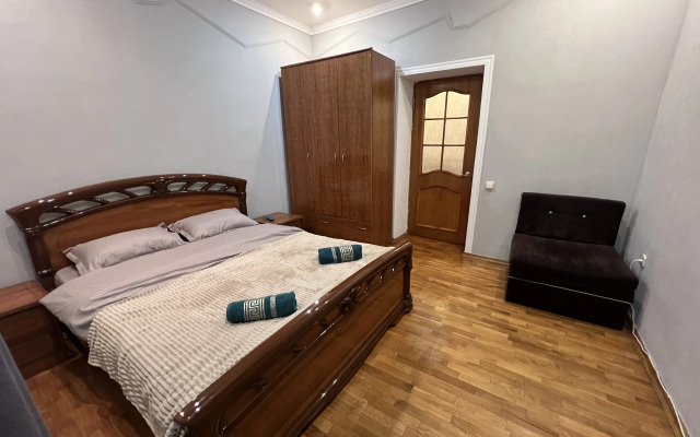 Bolshoy Dvukhetazhny s Mangalnoy Zonoy Private House