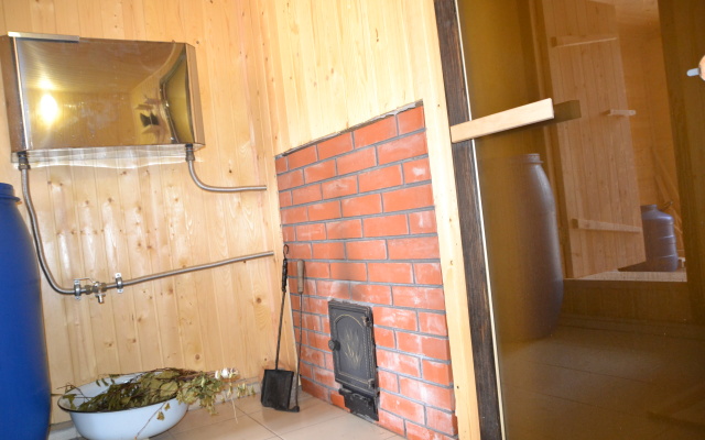 Leto Guest House