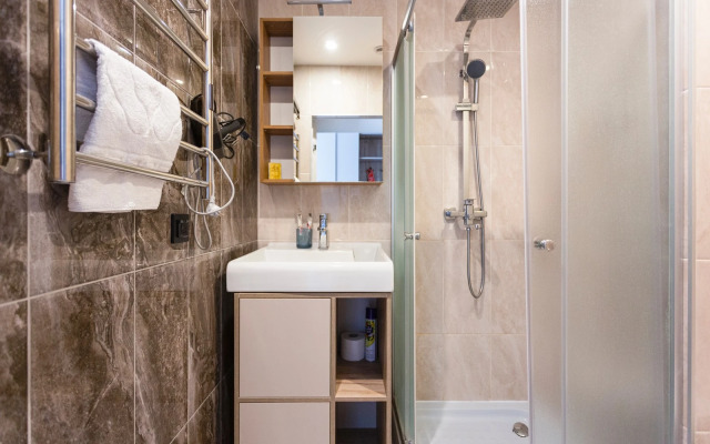 Na Leninskom Prospekte 158 1216 Flat