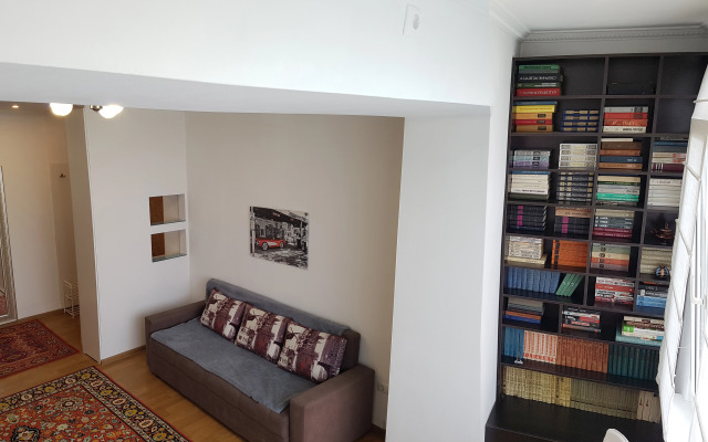 Квартира Комфортная в центре Алматы , вид на горы