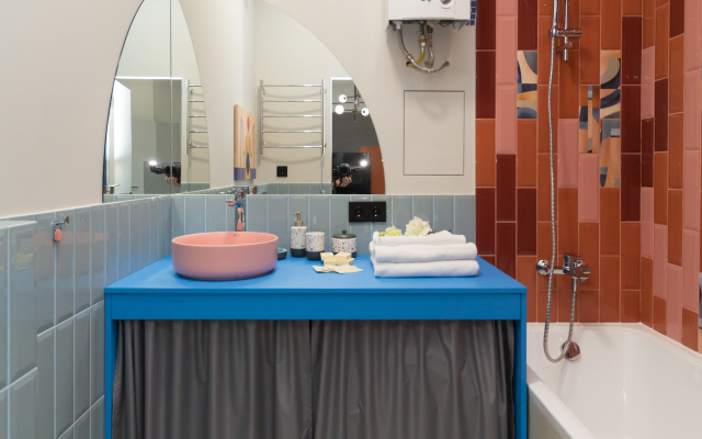 Квартира Величественная сталинка на набережной в историческом центре города-героя.