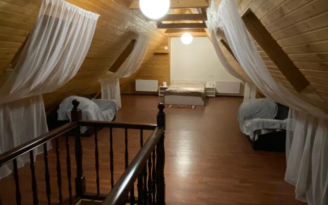 Avstriya V Pargolovskom Mankhettene Villa