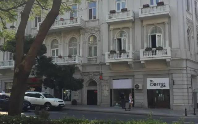  Rotterdam Hotel Baku 3 28 