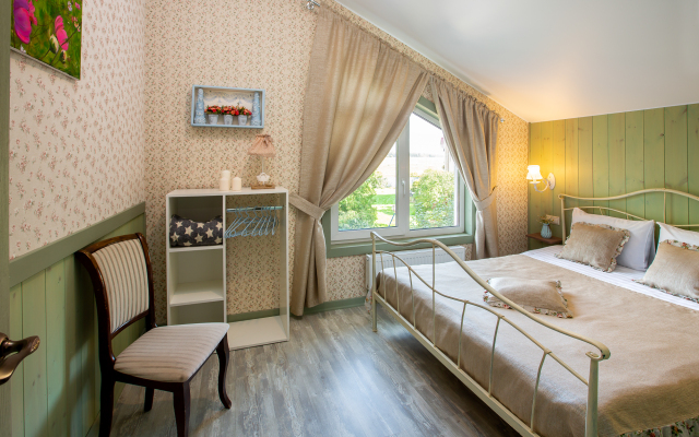 Shebbi Shik Guest House