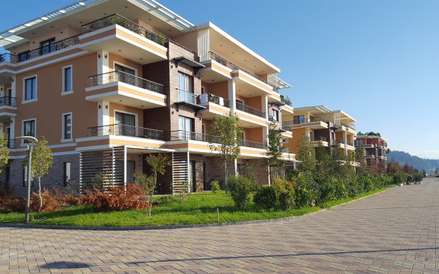Dream Land Apartments