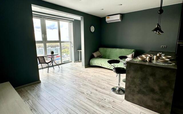 Апартаменты с видом на ТЦ Круиз