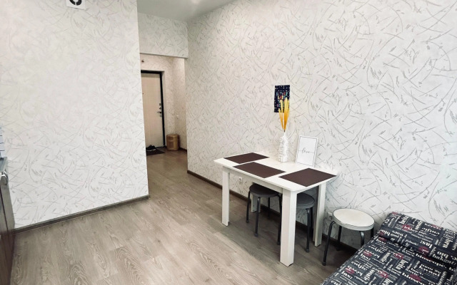 Prekrasnaya  Odnokomnatnaya S Udobnoy Transportnoy Razvyazkoy Flat