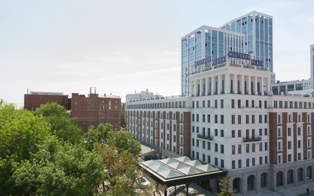 Nesterov Plaza Hotel