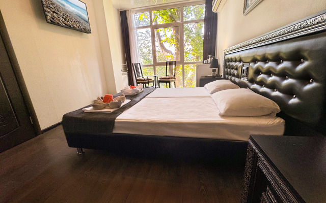 Town Park Guest House