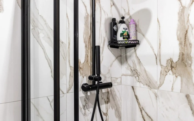 Квартира с Панорамным Видом на Море