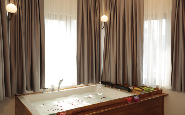 Newalla Hotel Old City
