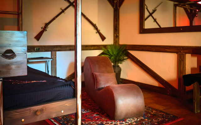 De Balzak Apartments