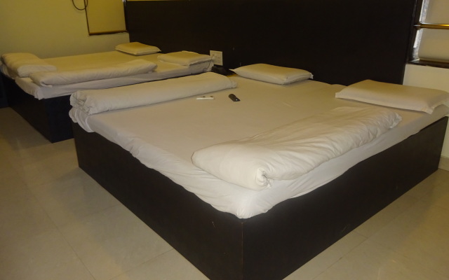 Shri hari Prem Hotel