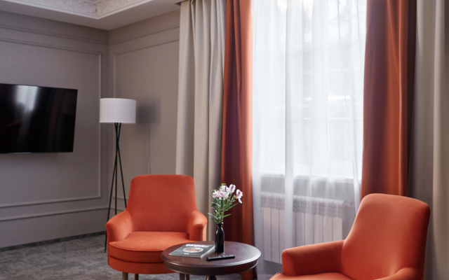 Hotel Zvezda