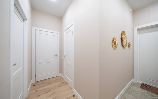 Dizaynerskaya Yevrodvushka Natali Apart Na Metro Prokshino Flat