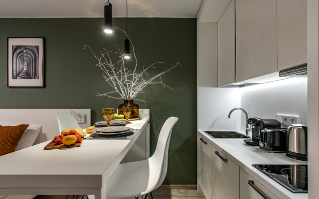 Studiya U Metro Bukharestskaya Flat