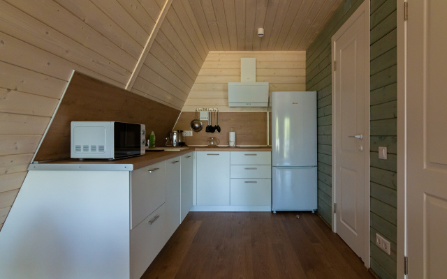 No. 3 Cosmos Krasnoe Ozero Guest House