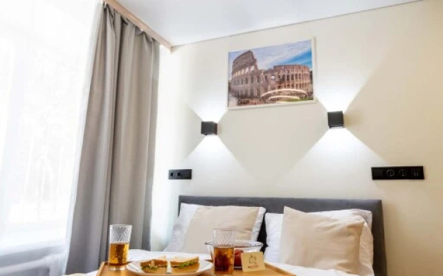 Апартаменты Студия Улучшенная с Дизайнерским Ремонтом