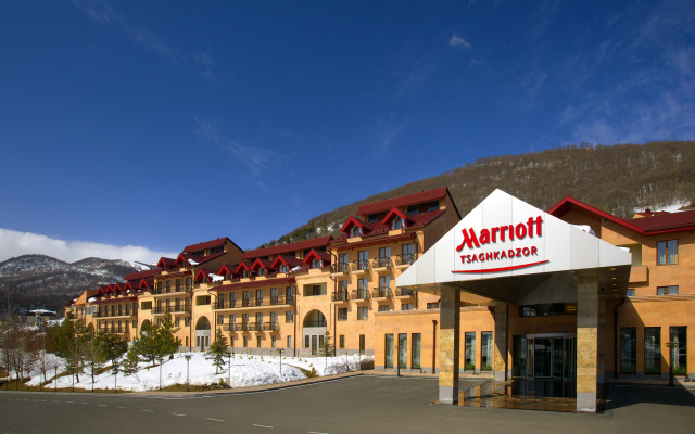 Отель Tsaghkadzor Marriott