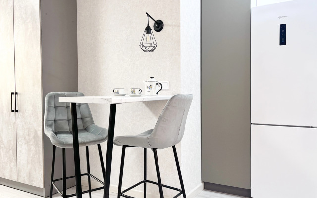 Апартаменты Уютная студия с лоджией в Батайске