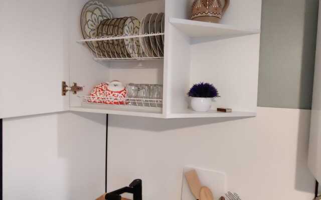 S Dvumya Spalnyami Apartments