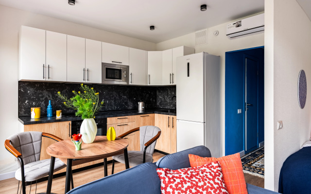 Yarkaya S Balkonom Flat