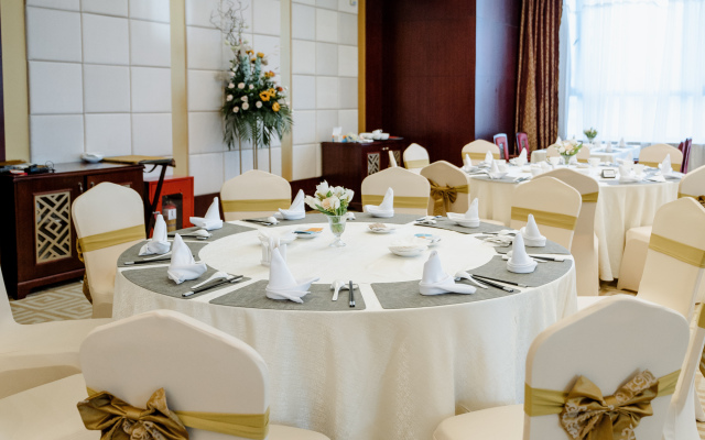 Beijing Palace Soluxe Astana Hotel