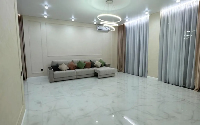 Частный дом Комфортный, современный до 8 чел