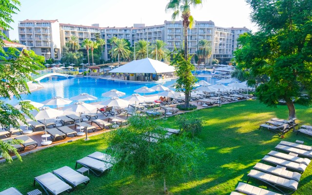 Arum Barut Collection - Ultra All Inclusive