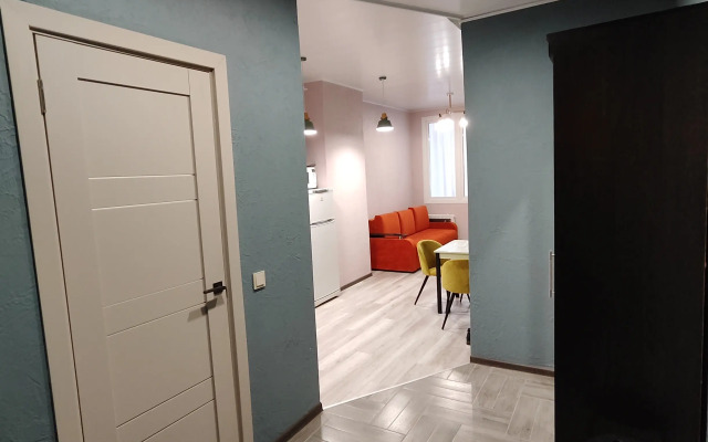S Otdelnoy Spalney Apartments