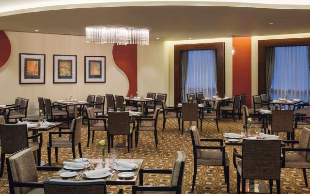 Отель Mövenpick Hotel & Residence Hajar Tower Makkah