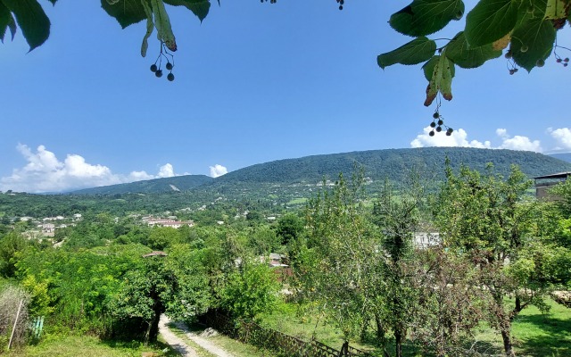 S Vidom na Gory Luchana Private House