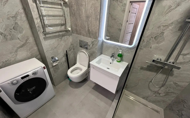 Квартира Камбарская 94