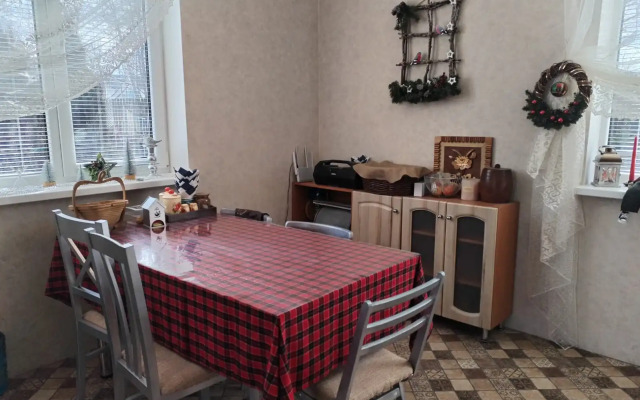 Частный дом Дом с беседкой