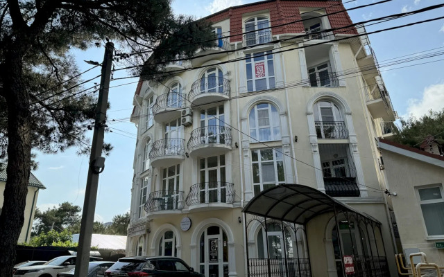 Квартира 382 с Балконом 7 Мин до Моря