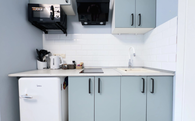 Квартира студия в голубых тонах