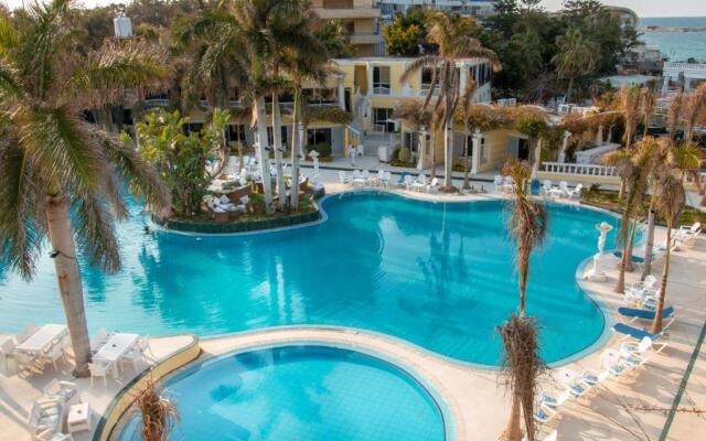 Paradise Inn Beach Resort - Maamoura