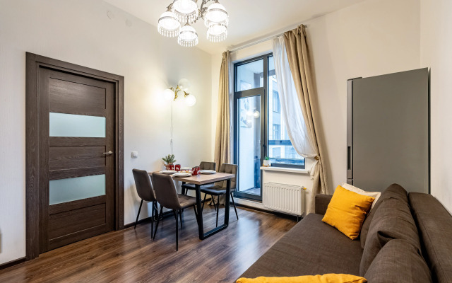 Odnokomnatnaya Na Petrogradke Flat