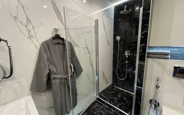 Comfort+ v Apart-Otele Aqualina Apartments