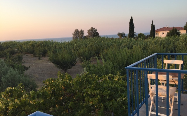 Rotiana 3 Beach Eco-Villa