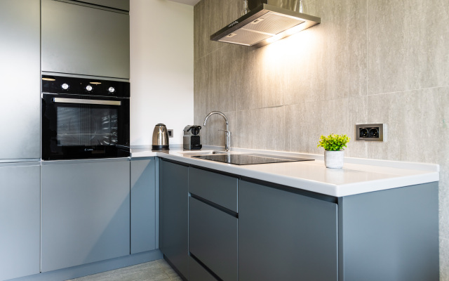 Oplot - Uluchshennyj lyuks s terrasoj 1 Apartments