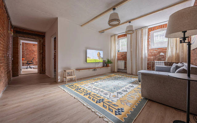 Bolshie Apartamenty Dlya Semyi I Kompanii Apartments